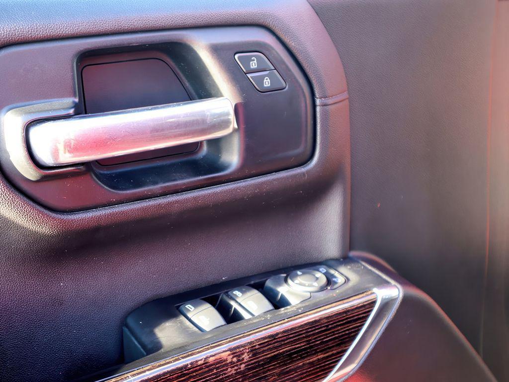 used 2019 GMC Sierra 1500 car, priced at $32,999