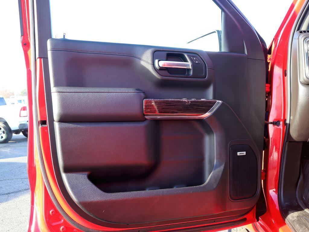 used 2019 GMC Sierra 1500 car, priced at $32,999