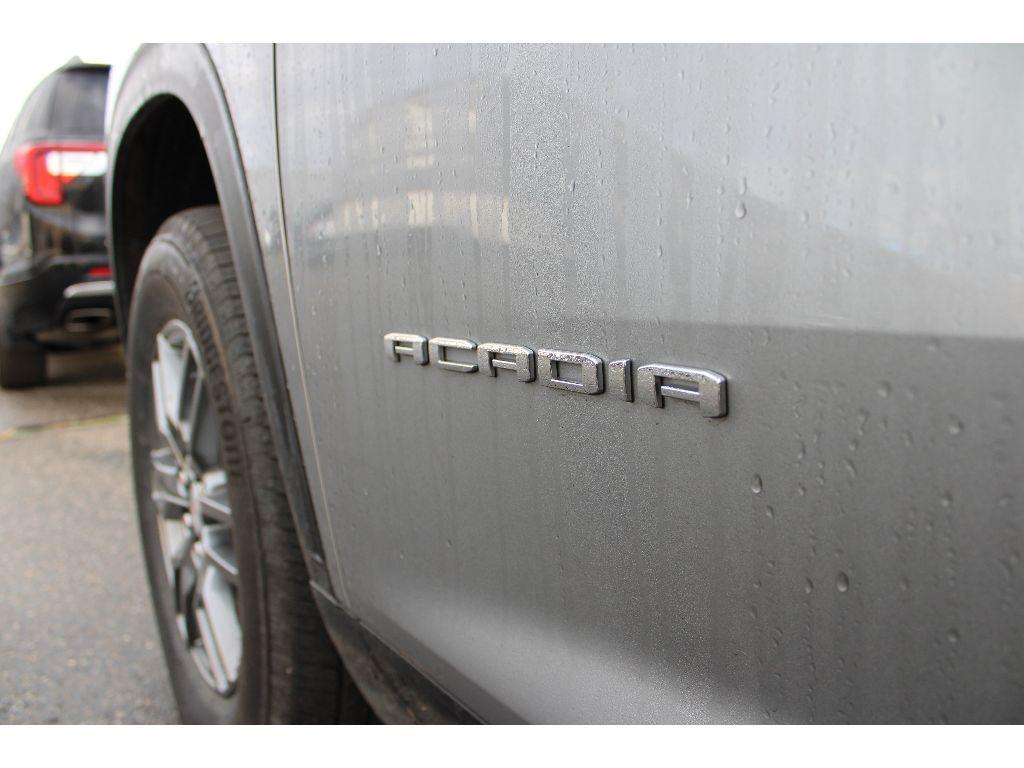 used 2025 GMC Acadia car, priced at $44,999