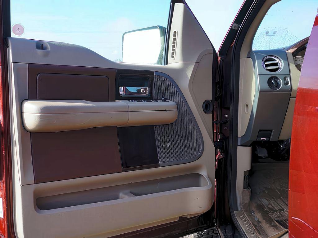 used 2007 Ford F-150 car, priced at $13,999