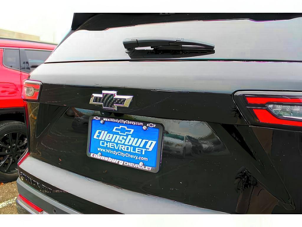 used 2025 Chevrolet Equinox car, priced at $33,999