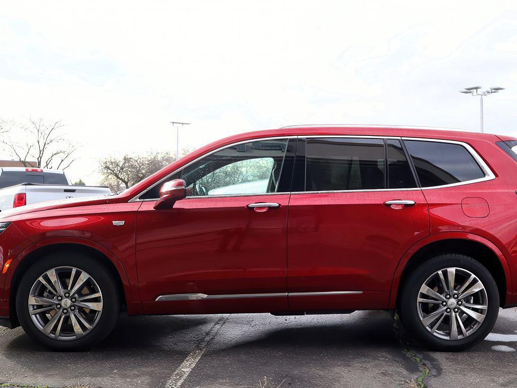 used 2021 Cadillac XT6 car, priced at $30,299