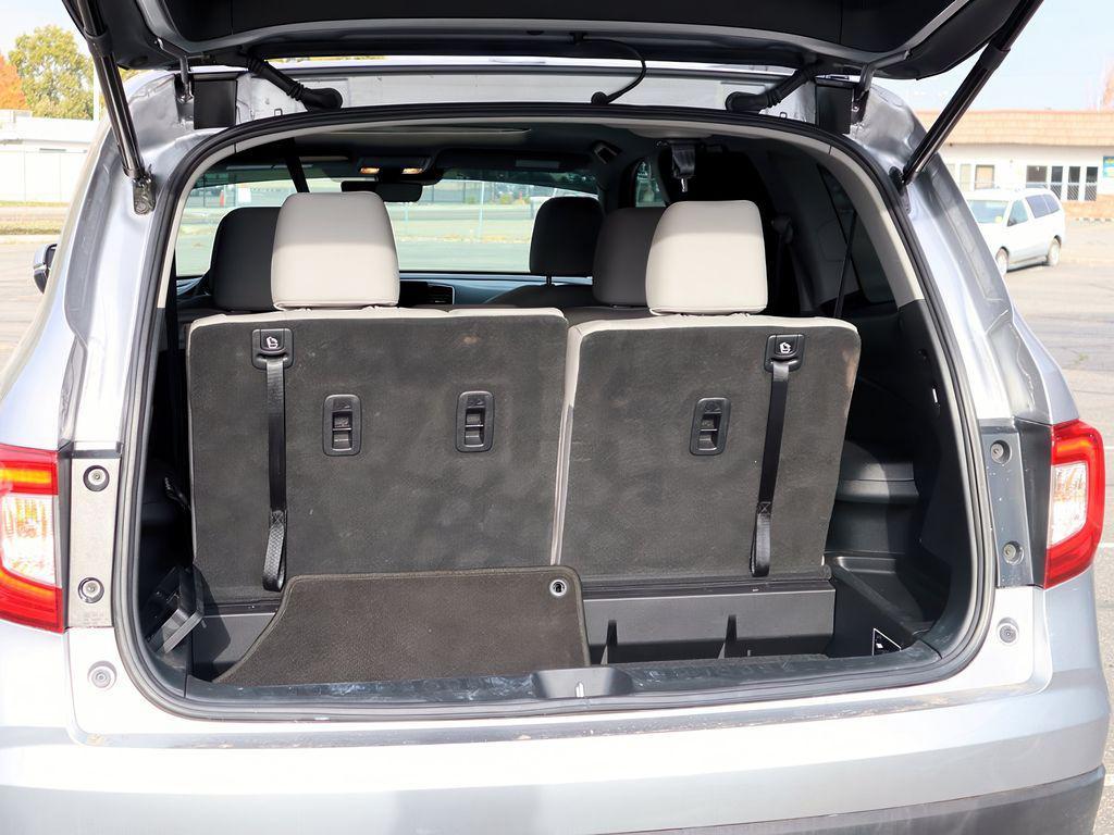 used 2021 Honda Pilot car, priced at $30,999