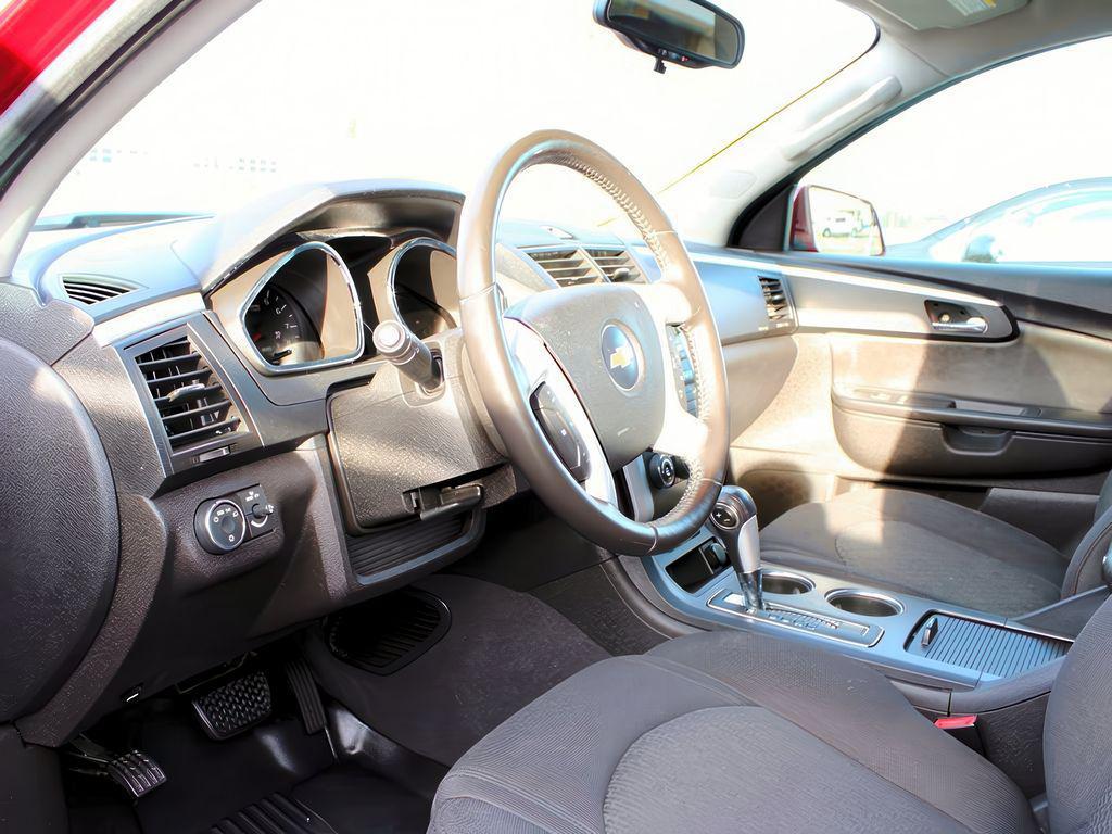 used 2010 Chevrolet Traverse car, priced at $4,499