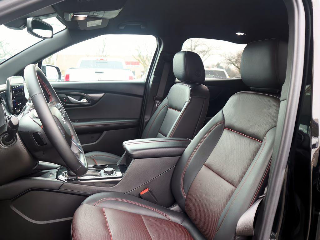 used 2025 Chevrolet Blazer car, priced at $39,890
