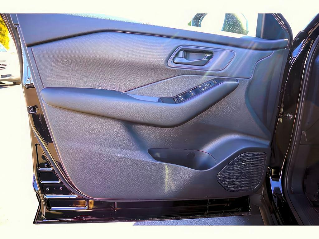 used 2024 Nissan Rogue car, priced at $29,999