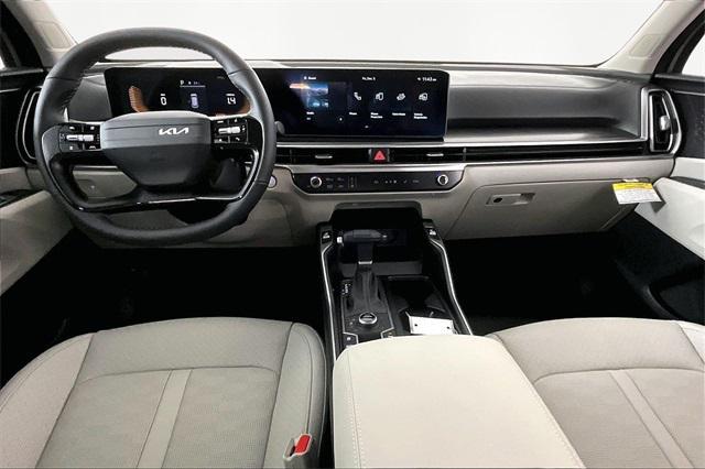 new 2026 Kia Sorento car, priced at $34,992