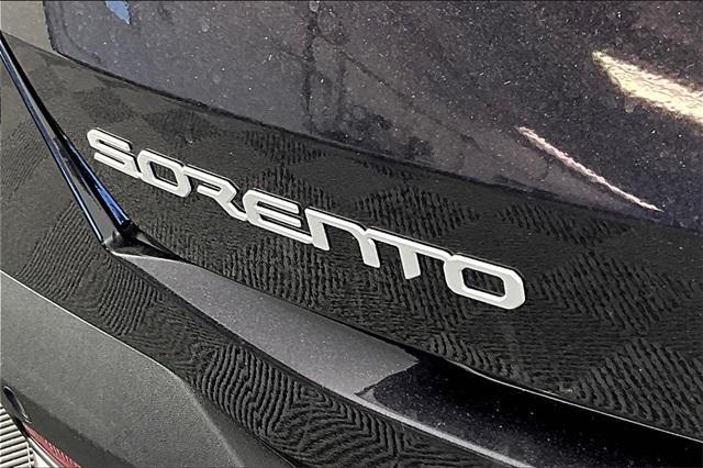 new 2026 Kia Sorento car, priced at $32,432
