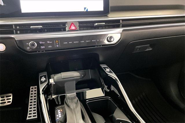 new 2026 Kia Sorento car, priced at $41,058