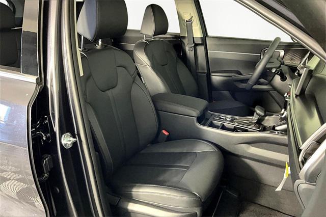 new 2026 Kia Sorento car, priced at $33,667