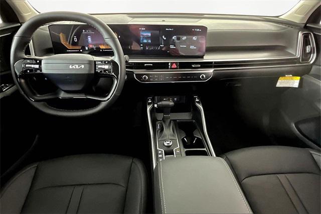 new 2026 Kia Sorento car, priced at $33,667
