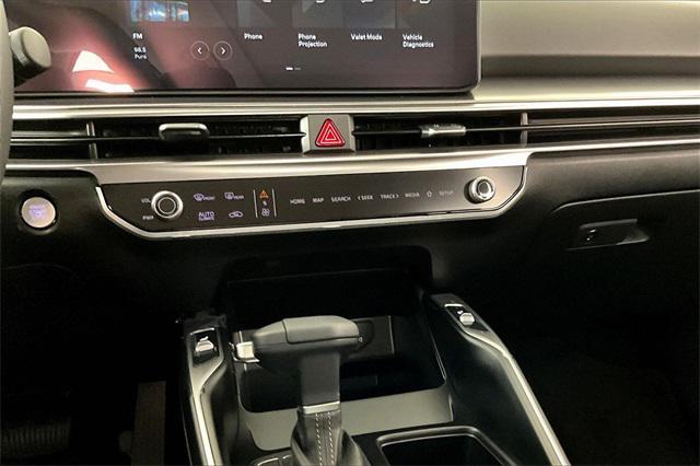 new 2026 Kia Sorento car, priced at $33,667