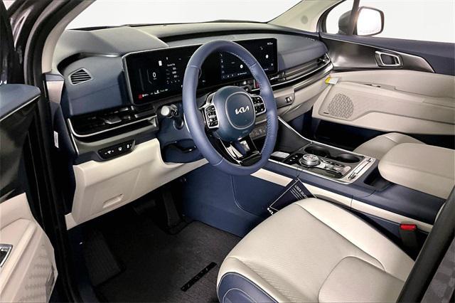 new 2026 Kia Carnival Hybrid car, priced at $52,505