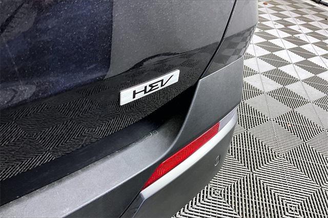 new 2026 Kia Carnival Hybrid car, priced at $55,050