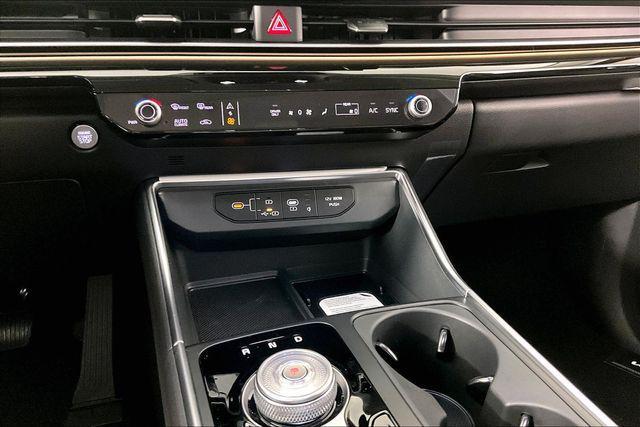 new 2026 Kia Carnival Hybrid car, priced at $52,231