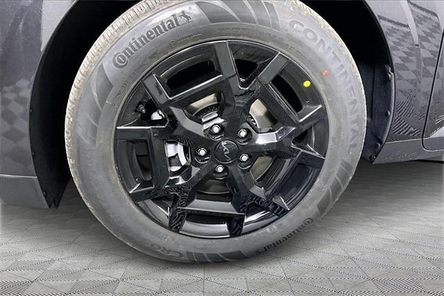 new 2026 Kia Carnival Hybrid car, priced at $55,050