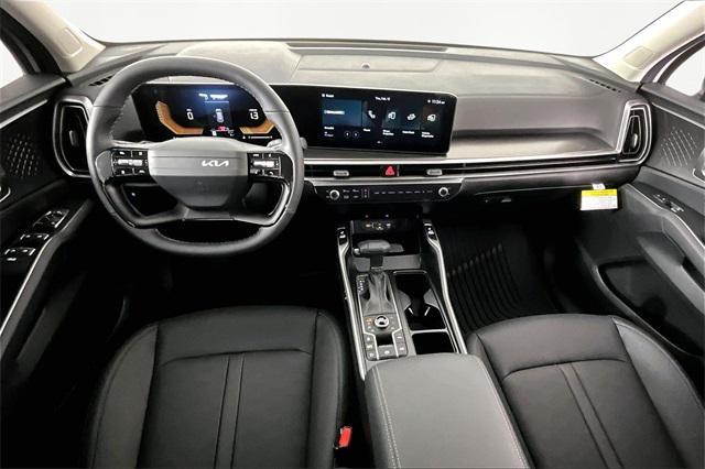 new 2026 Kia Sorento car, priced at $35,568