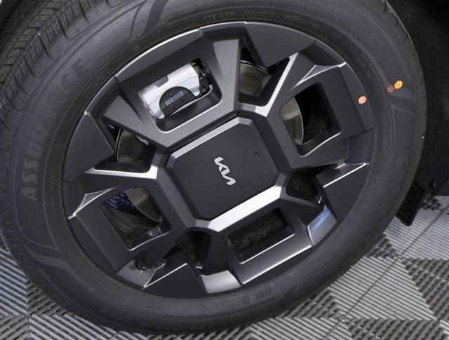 new 2026 Kia Carnival Hybrid car, priced at $42,430