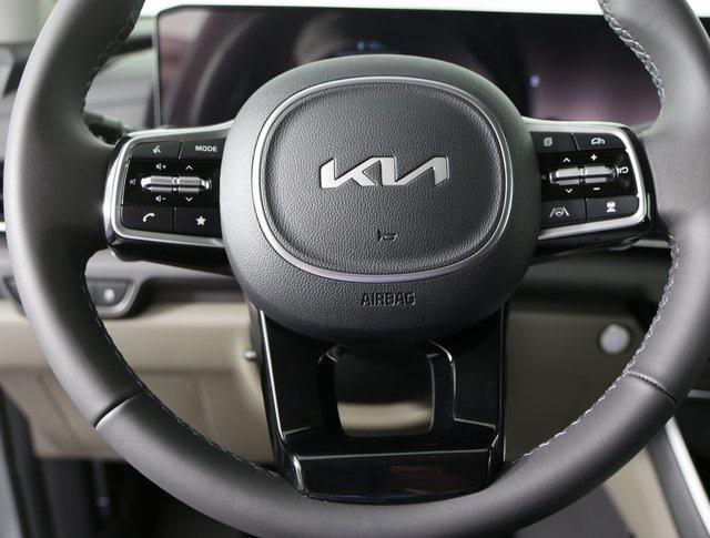 new 2026 Kia Carnival Hybrid car, priced at $42,430