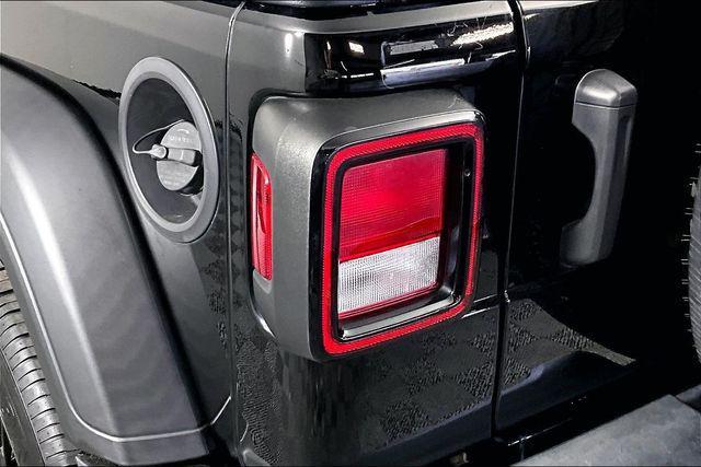 used 2021 Jeep Wrangler Unlimited car, priced at $21,694