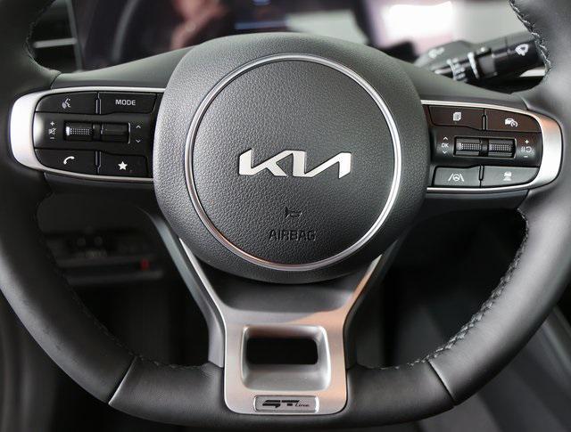 new 2026 Kia K5 car, priced at $30,875