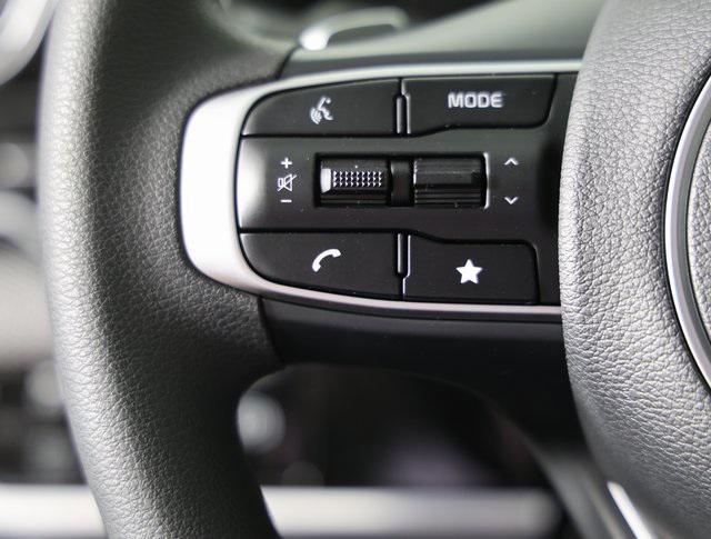 new 2025 Kia Sportage Hybrid car, priced at $27,885