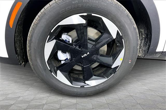 new 2026 Kia Sorento Hybrid car, priced at $40,415