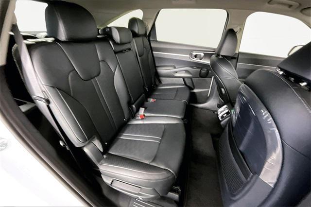 new 2026 Kia Sorento Hybrid car, priced at $40,415