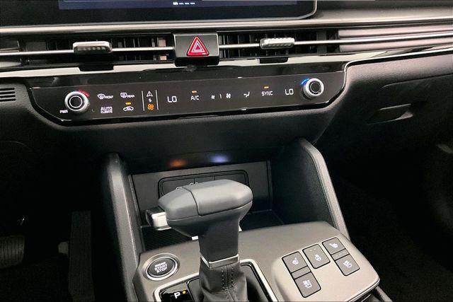 new 2026 Kia Sportage car, priced at $37,060
