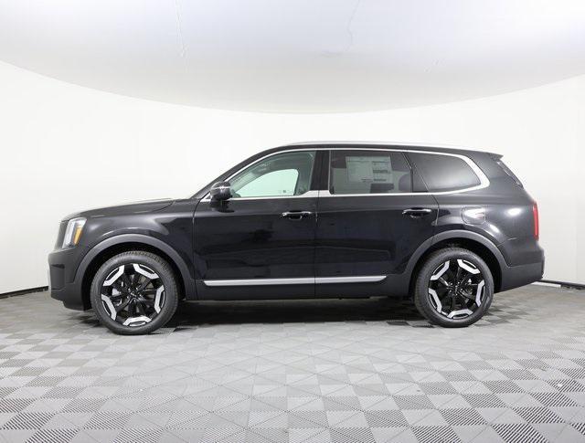 new 2025 Kia Telluride car, priced at $39,990