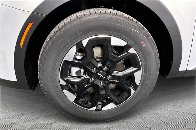 new 2026 Kia Sorento car, priced at $34,684