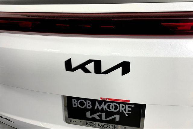 new 2026 Kia Carnival car, priced at $46,589