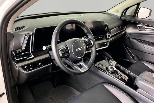 used 2024 Kia Sportage Hybrid car, priced at $22,995