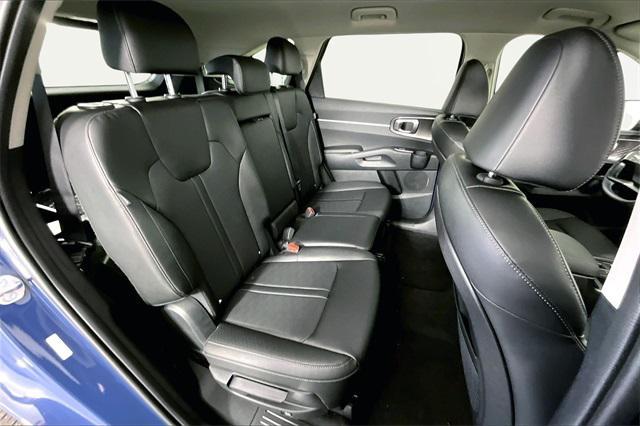 new 2026 Kia Sorento car, priced at $34,892