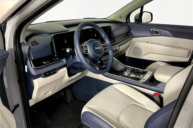 new 2026 Kia Carnival Hybrid car, priced at $42,430