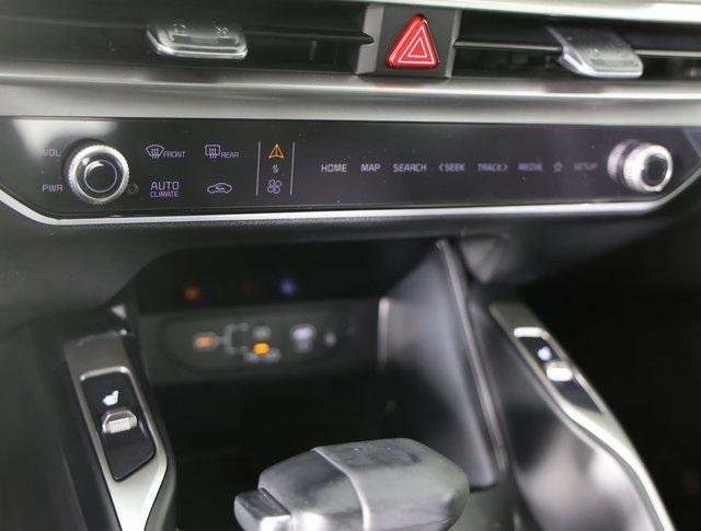 new 2025 Kia Sorento car, priced at $38,425