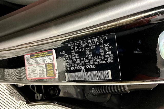 new 2026 Kia Sportage Hybrid car, priced at $37,867