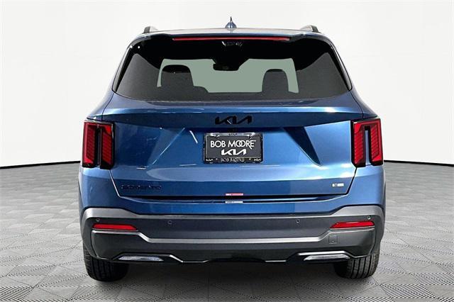 new 2026 Kia Sorento Hybrid car, priced at $45,900
