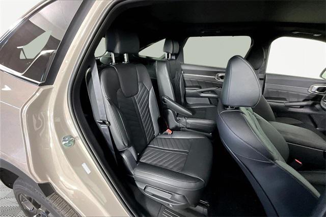 new 2026 Kia Sorento car, priced at $43,385