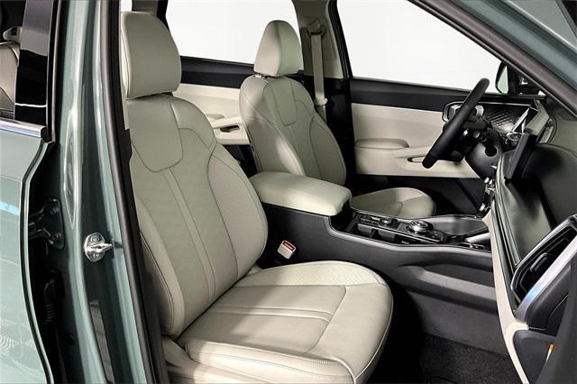 new 2026 Kia Sorento Hybrid car, priced at $40,070