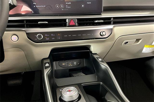 new 2026 Kia Sorento Hybrid car, priced at $40,070