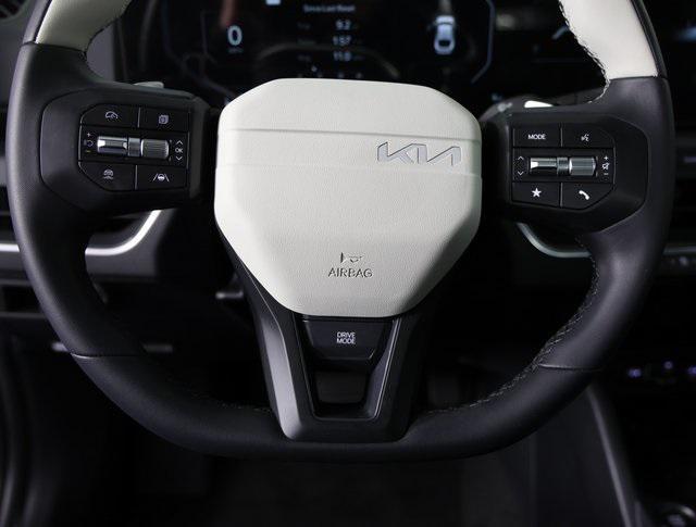 new 2025 Kia K4 car, priced at $24,421