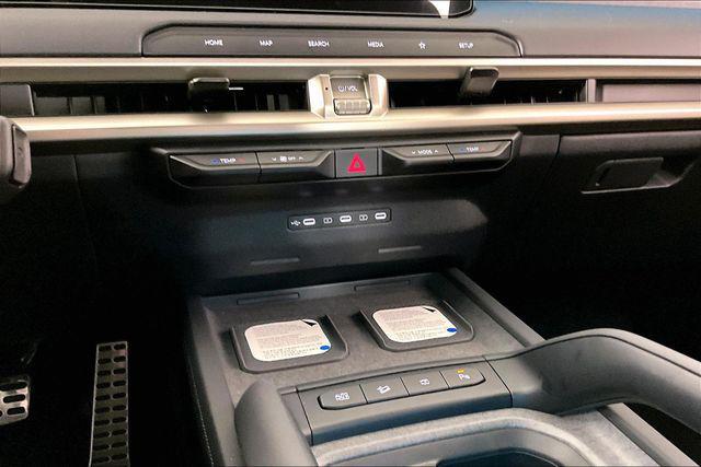 new 2027 Kia Telluride Hybrid car, priced at $52,574