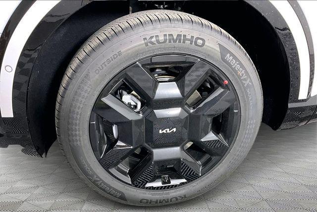 new 2027 Kia Telluride Hybrid car, priced at $52,574