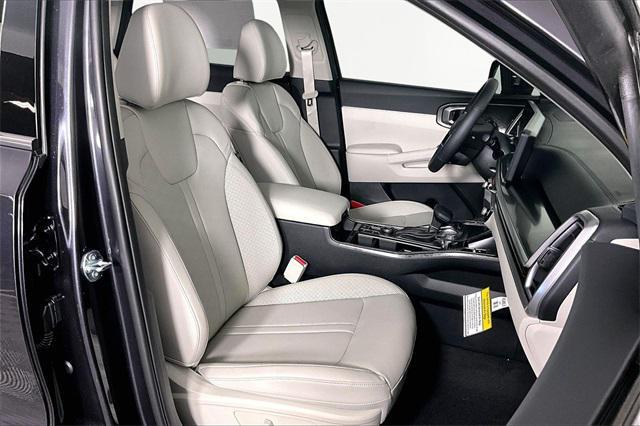 new 2026 Kia Sorento car, priced at $34,748