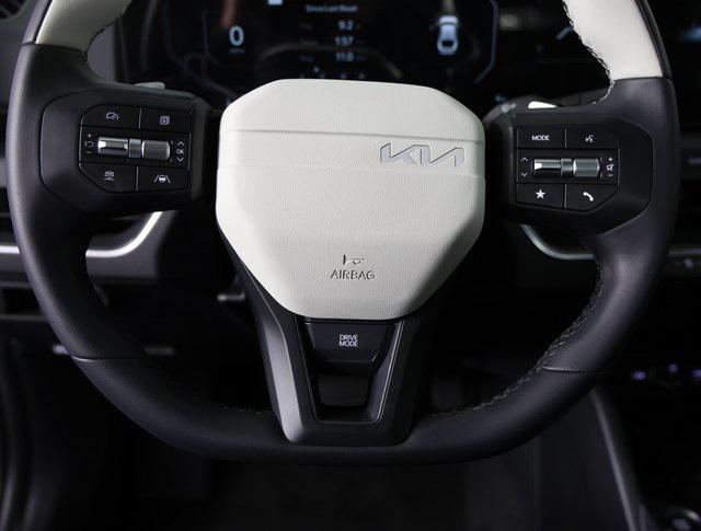new 2025 Kia K4 car, priced at $24,421