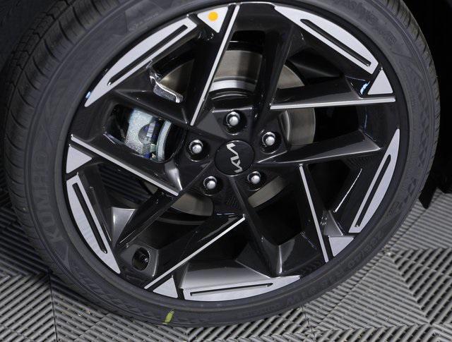 new 2025 Kia K4 car, priced at $24,421