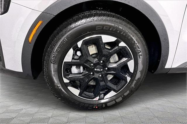 new 2026 Kia Sorento car, priced at $36,497