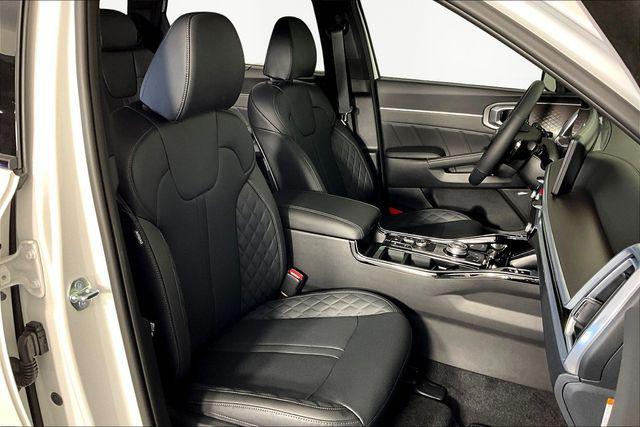 new 2026 Kia Sorento Hybrid car, priced at $44,995