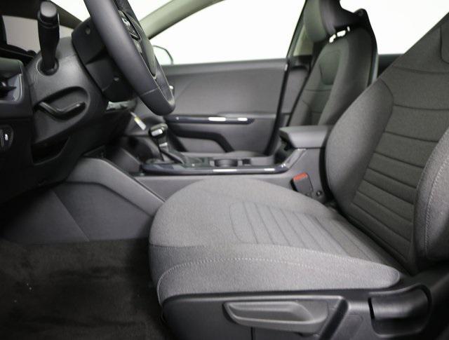 new 2025 Kia K4 car, priced at $23,568